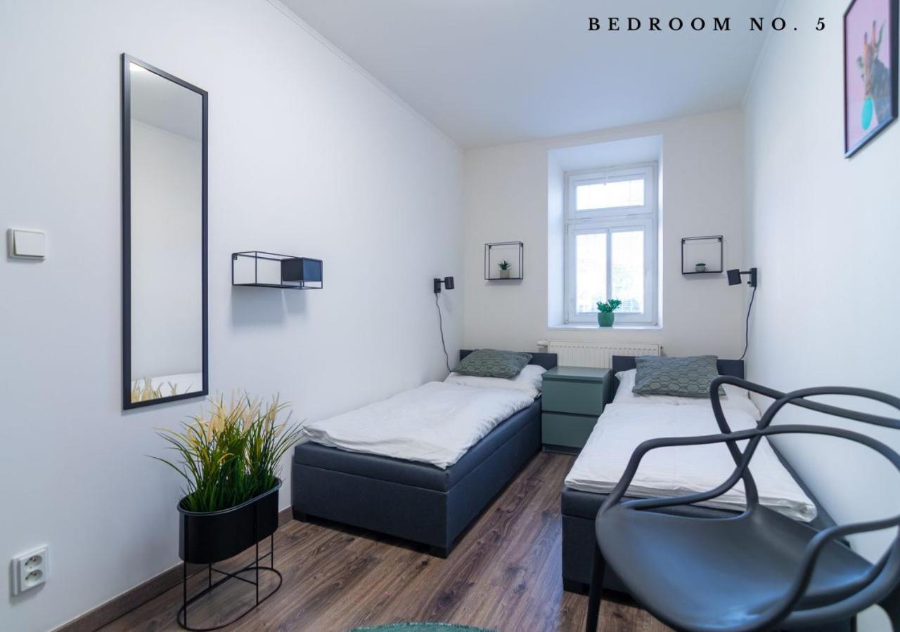 The Bookhouse, 5-Bedroom Residence By Prague Castle エクステリア 写真